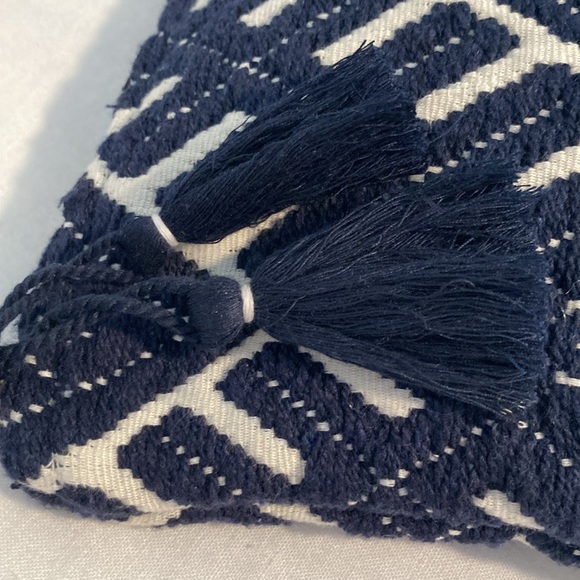 Brora tassel clutch wristlet pouch hand woven India - Picture 10 of 16